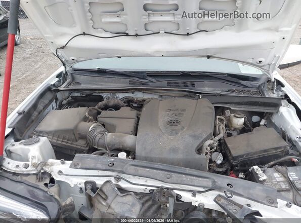 3TYSZ5AN6NT077017 2022 TOYOTA TACOMA White უკანა ხედი