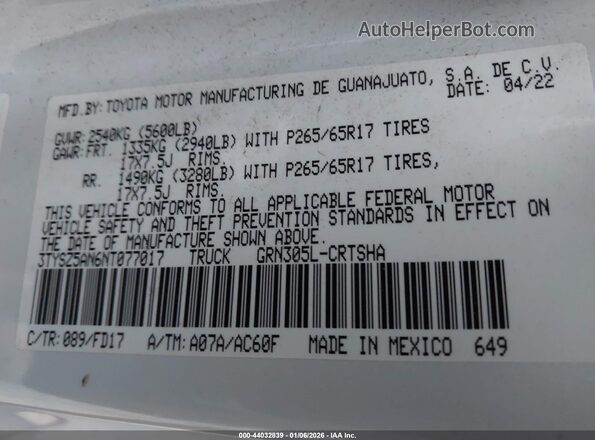 3TYSZ5AN6NT077017 2022 TOYOTA TACOMA White ძრავის განყოფილების ხედი