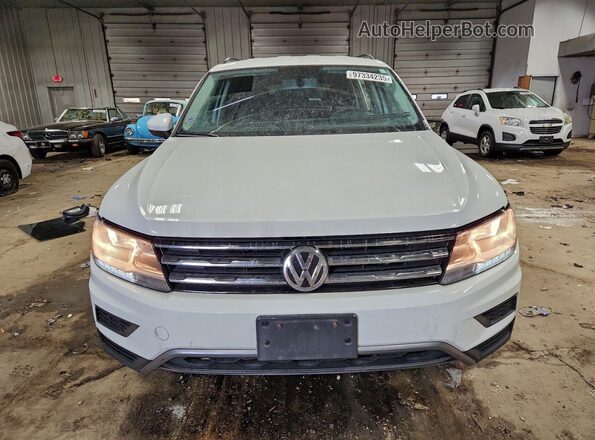 3VV1B7AX8KM087067 2019 VOLKSWAGEN TIGUAN Белый Вид спереди