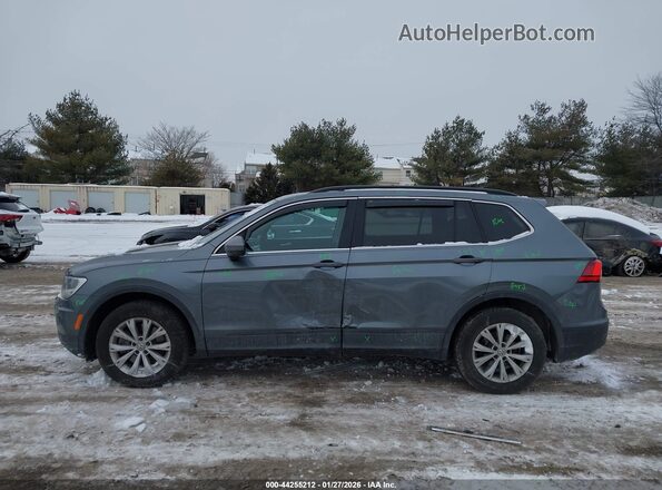 3VV2B7AX0KM077766 2019 VOLKSWAGEN TIGUAN Gray Widok wnętrza 360 stopni