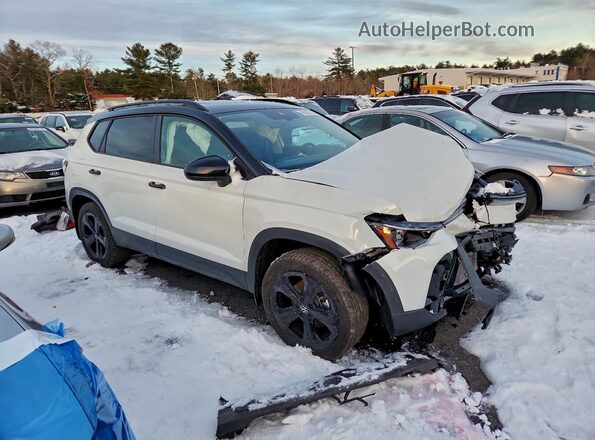 3VV2C7B22SM064355 2025 VOLKSWAGEN TAOS White Delantero derecho