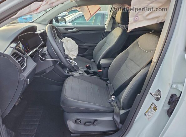 3VV2C7B22SM064355 2025 VOLKSWAGEN TAOS White Vista interior delantera