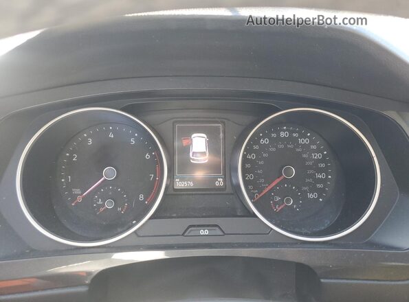 3VV3B7AX1KM108012 2019 VOLKSWAGEN TIGUAN Зеленый Вид щитка приборов