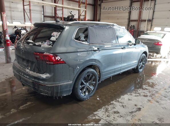 3VV3B7AX7RM047128 2024 VOLKSWAGEN TIGUAN Gray Rear right