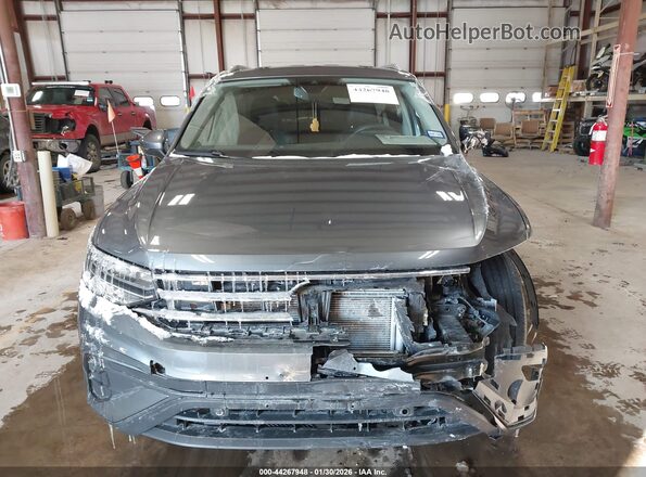 3VV3B7AX7RM047128 2024 VOLKSWAGEN TIGUAN Gray Dashboard view