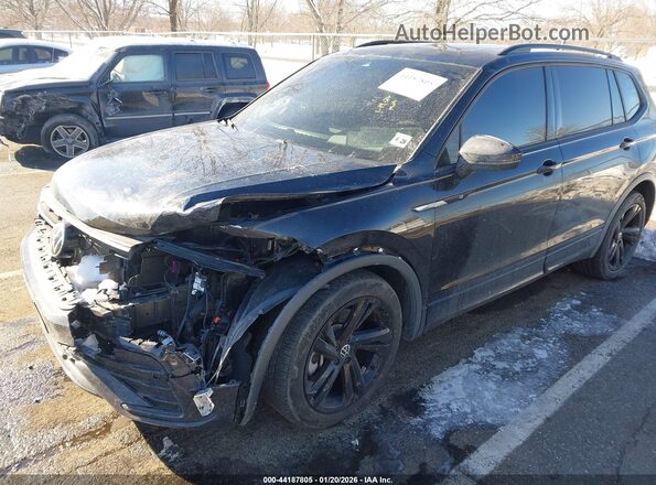 3VV8B7AX1PM084162 2023 VOLKSWAGEN TIGUAN Black Przód lewy