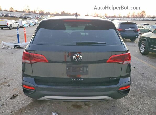 3VV8X7B25RM110334 2024 VOLKSWAGEN TAOS Black Widok z tyłu