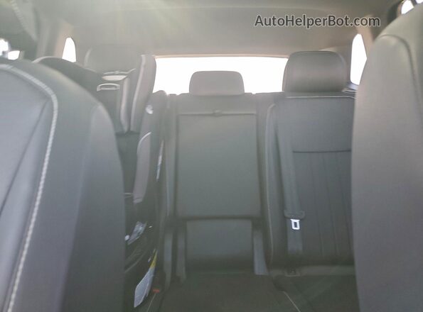 3VVCB7AX3PM070225 2023 VOLKSWAGEN TIGUAN Black Вид задніх сидінь