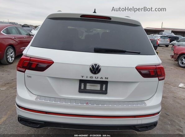 3VVCB7AX7PM072916 2023 VOLKSWAGEN TIGUAN White 