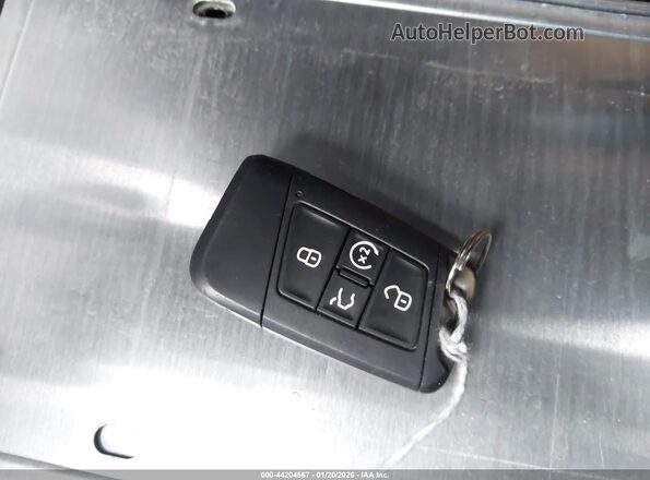 3VVCB7AX7PM072916 2023 VOLKSWAGEN TIGUAN White Առջևի վահանակի տեսք