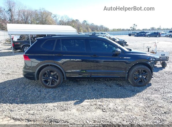 3VVCB7AX8RM231459 2024 VOLKSWAGEN TIGUAN Black Սալոնի հետևի տեսք