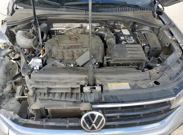 3VVCB7AX9NM059968 2022 VOLKSWAGEN TIGUAN Silver Engine compartment view