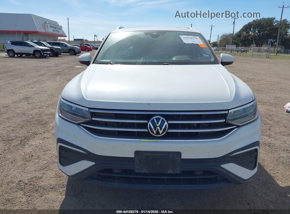 3VVNB7AX4PM075166 2023 VOLKSWAGEN TIGUAN White Вид задньої частини салону