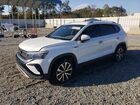 2022 Volkswagen Taos Se Белый vin: 3VVRX7B28NM009612