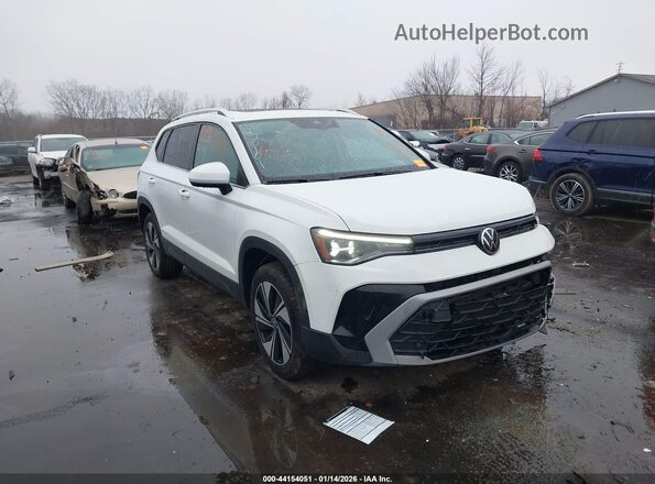 3VVVC7B23SM033497 2025 VOLKSWAGEN TAOS White Передня права чверть