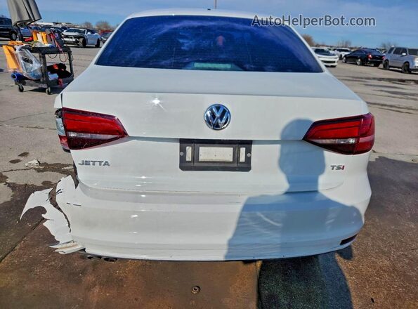 3VW2B7AJ2JM251973 2018 VOLKSWAGEN JETTA Белый Вид сзади