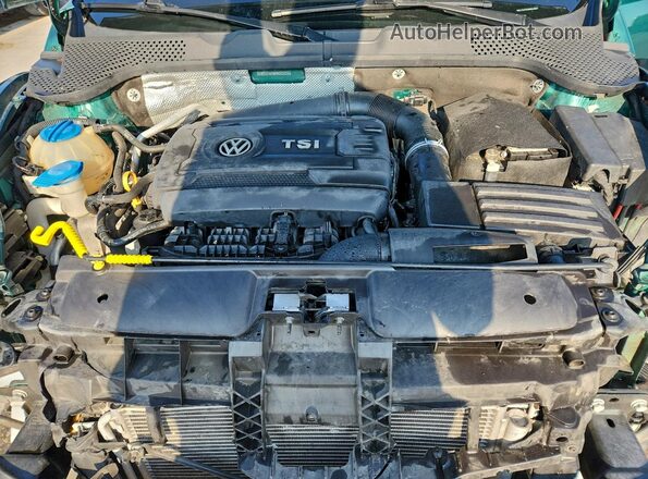 3VW517AT8HM804864 2017 VOLKSWAGEN BEETLE Green უკანა სალონის ხედი