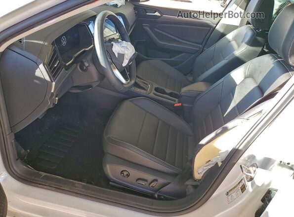 3VW7M7BU2RM009365 2024 VOLKSWAGEN JETTA Белый Вид салона спереди