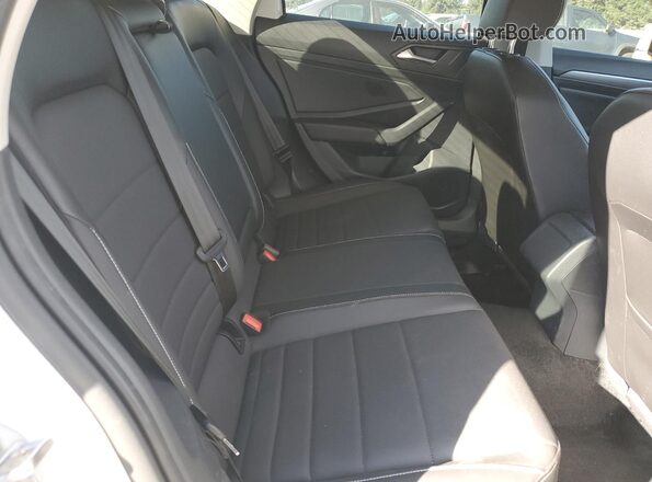 3VW7M7BU9PM017914 2023 VOLKSWAGEN JETTA Белый Вид задних сидений