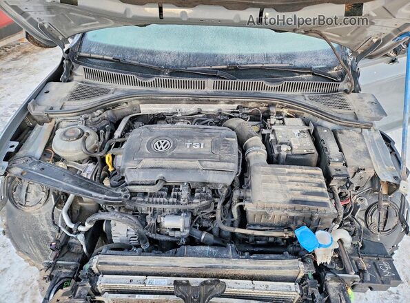 3VW8T7BU2RM084574 2024 VOLKSWAGEN JETTA Gray Widok wnętrza z tyłu