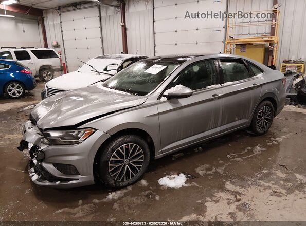 3VWC57BU2MM033427 2021 VOLKSWAGEN JETTA Silver Przód lewy