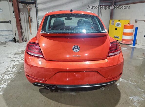 3VWJ17AT8HM623262 2017 VOLKSWAGEN BEETLE Orange Вид ззаду