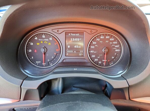 WAUAUGFF0J1031237 2018 AUDI OTHER White Vista de los asientos traseros