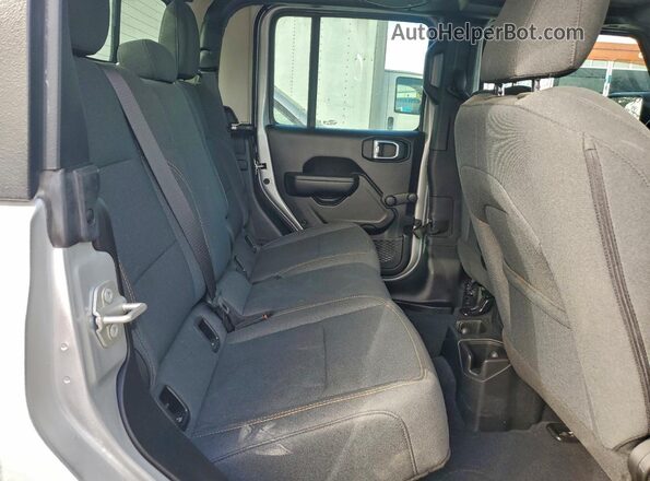 1C6HJTAGXRL103569 2024 JEEP GLADIATOR Серебряный Вид задней части салона