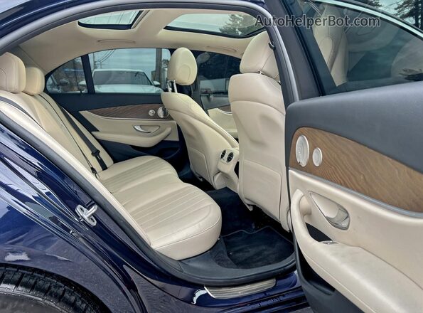 W1KZF8EB2MA948663 2021 MERCEDES-BENZ E-CLASS Blue Вид салону спереду