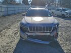 2019 Jeep Cherokee Latitude Серебряный vin: 1C4PJLCB5KD332117