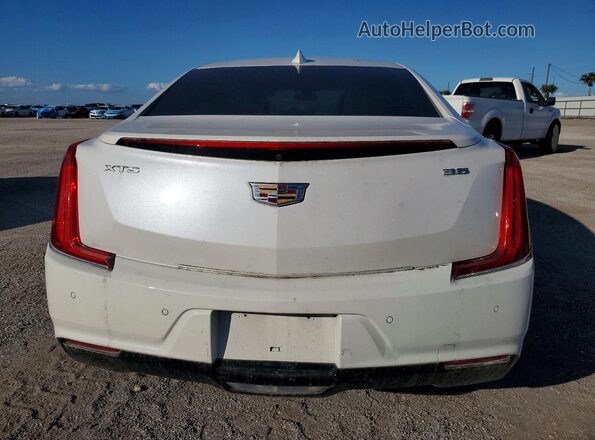 2G61L5S38J9175039 2018 CADILLAC XTS White Vista interior delantera
