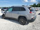 2019 Jeep Cherokee Latitude Plus Silver vin: 1C4PJLLB2KD318644