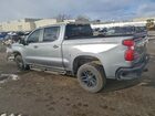 2021 Chevrolet Silverado K1500 Trail Boss Custom Серый vin: 1GCPYCEF2MZ259984