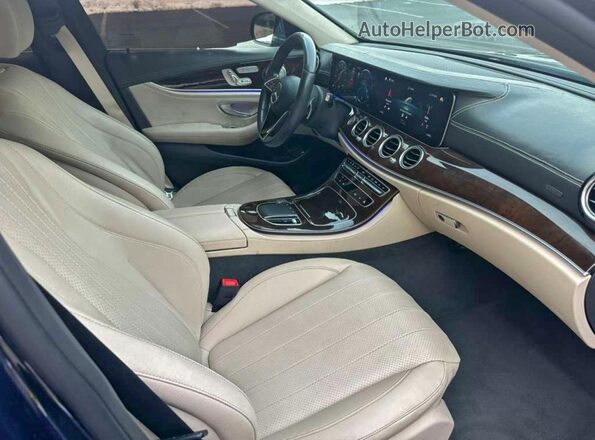 W1KZF8EB1MA994436 2021 MERCEDES-BENZ E-CLASS Blue Widok wnętrza z przodu