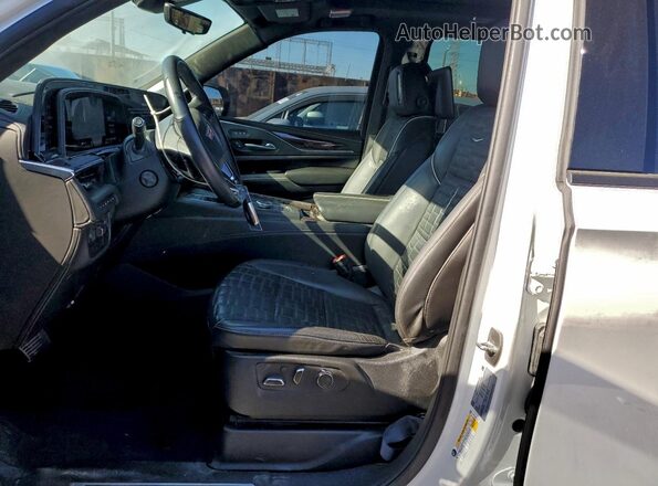 1GYS4RKL0PR165040 2023 CADILLAC ESCALADE Белый Вид панели приборов