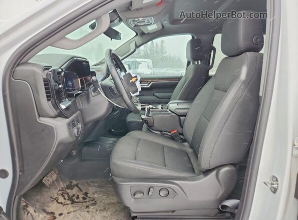 3GCPDDEK9RG237972 2024 CHEVROLET SILVERADO Белый Вид салона спереди