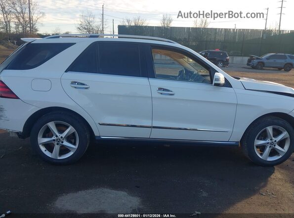 4JGDA5HB9JB197057 2018 MERCEDES-BENZ GLE 350 White უკანა სალონის ხედი