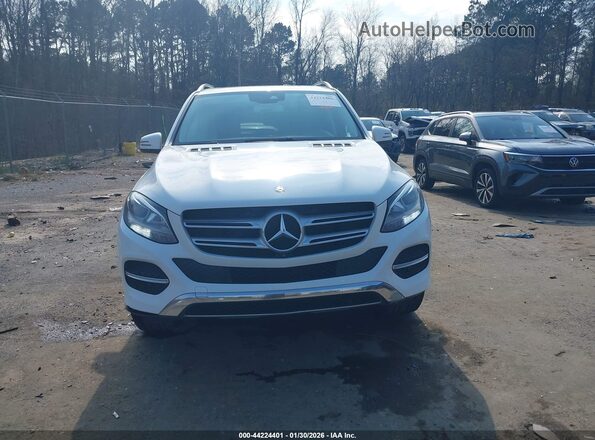4JGDA5JB0HA943082 2017 MERCEDES-BENZ GLE 350 White ხელსაწყოთა პანელის ხედი