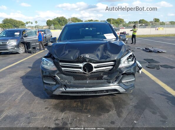 4JGDA5JB0JB158707 2018 MERCEDES-BENZ GLE 350 Black ხელსაწყოთა პანელის ხედი