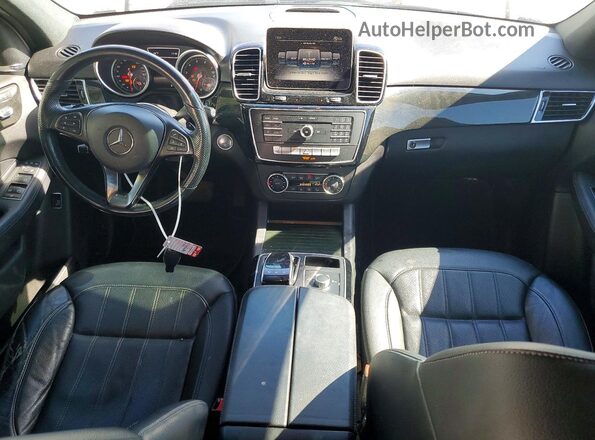 4JGDA5JB2JB075134 2018 MERCEDES-BENZ GLE Белый Вид панели приборов