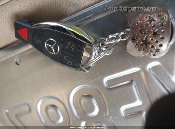 4JGDA5JB5JB058148 2018 MERCEDES-BENZ GLE 350 Белый Вид панели приборов