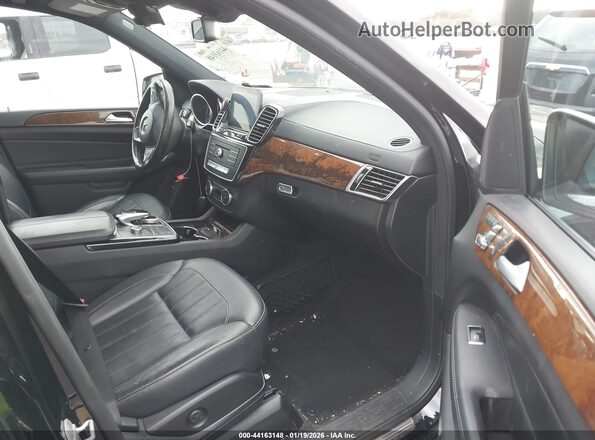 4JGDF6EE0JA995247 2018 MERCEDES-BENZ GLS 450 Black Widok wnętrza z przodu