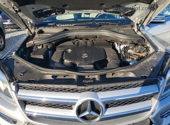 4JGDF6EE1GA635719 2016 MERCEDES-BENZ GL-CLASS Серебряный Вид задних сидений