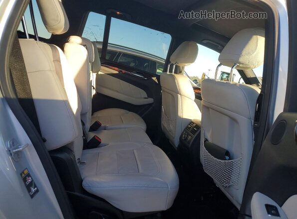 4JGDF6EE1GA635719 2016 MERCEDES-BENZ GL-CLASS Серебряный Вид щитка приборов