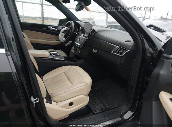 4JGDF6EE1JB075931 2018 MERCEDES-BENZ GLS 450 Черный Вид салона спереди