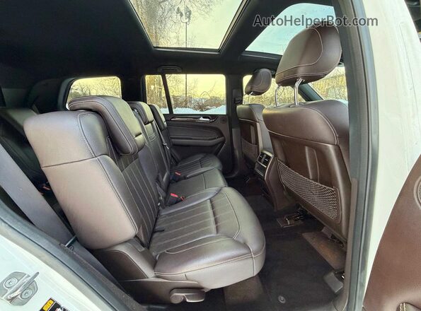 4JGDF6EE3KB183212 2019 MERCEDES-BENZ GLS Белый Вид салона спереди