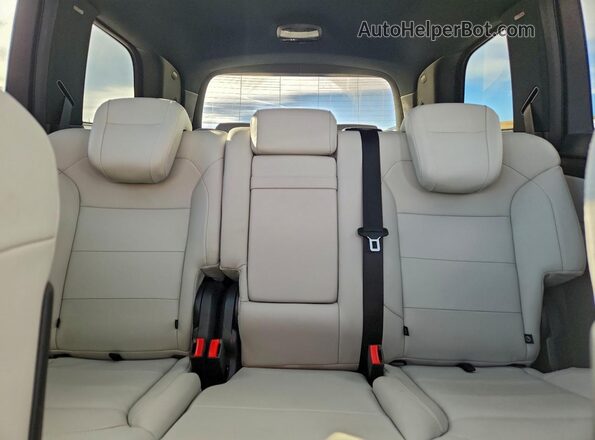 4JGDF6EE3KB235700 2019 MERCEDES-BENZ GLS Красный Вид задних сидений