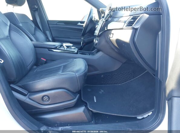 4JGDF6EE7JB174463 2018 MERCEDES-BENZ GLS 450 White წინა სალონის ხედი