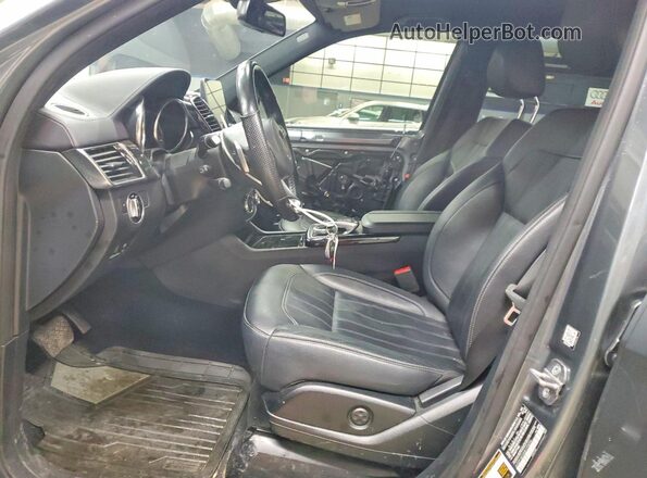 4JGDF6EE8JB173256 2018 MERCEDES-BENZ GLS Gray Vista interior delantera
