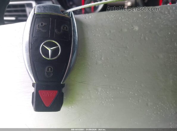 4JGDF7DE0HA778427 2017 MERCEDES-BENZ GLS 550 White Widok deski rozdzielczej